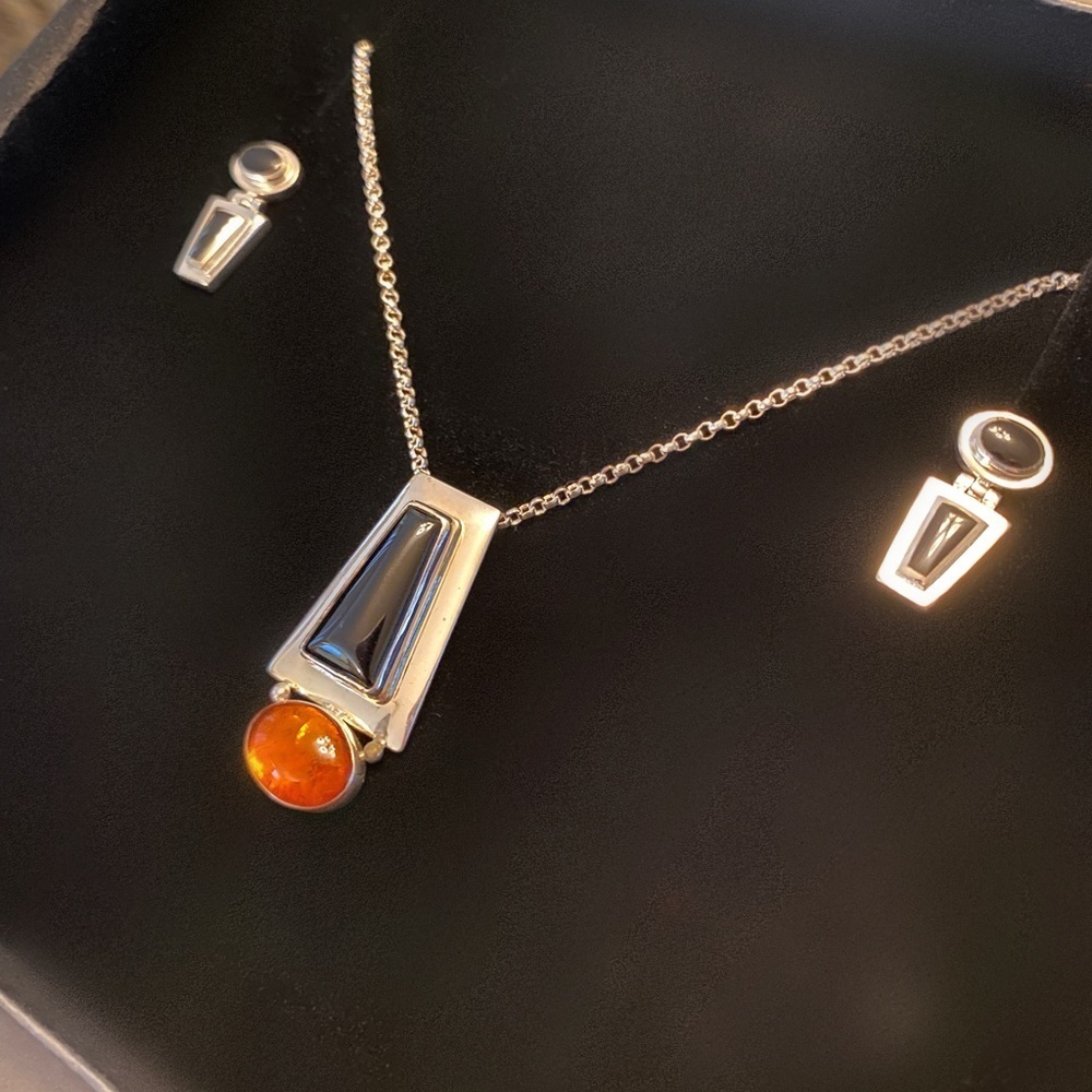 Jay King DTR Sterling Silver Black Onyx and Amber Pendant and Earrings